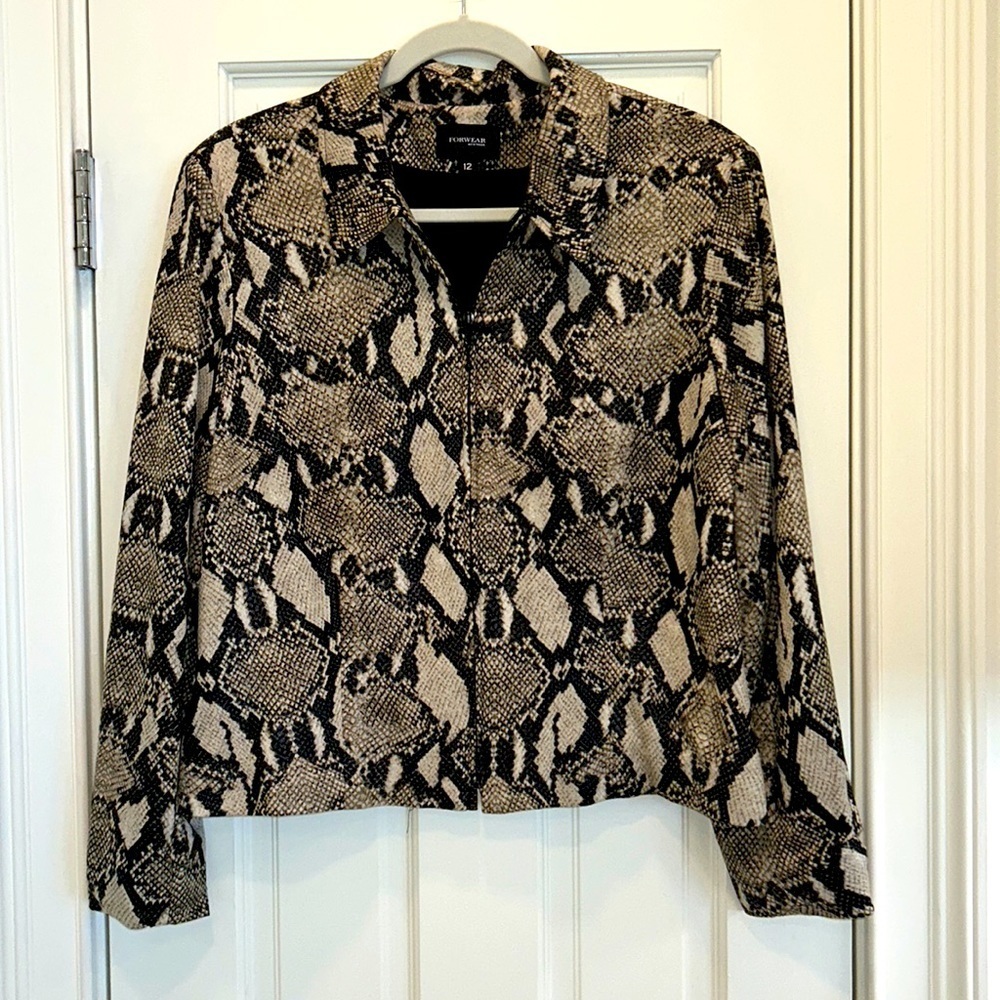 Forwear New York Snake Soft Jersey Blazer with Front Zipper sz.12